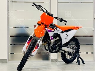 250 SX F